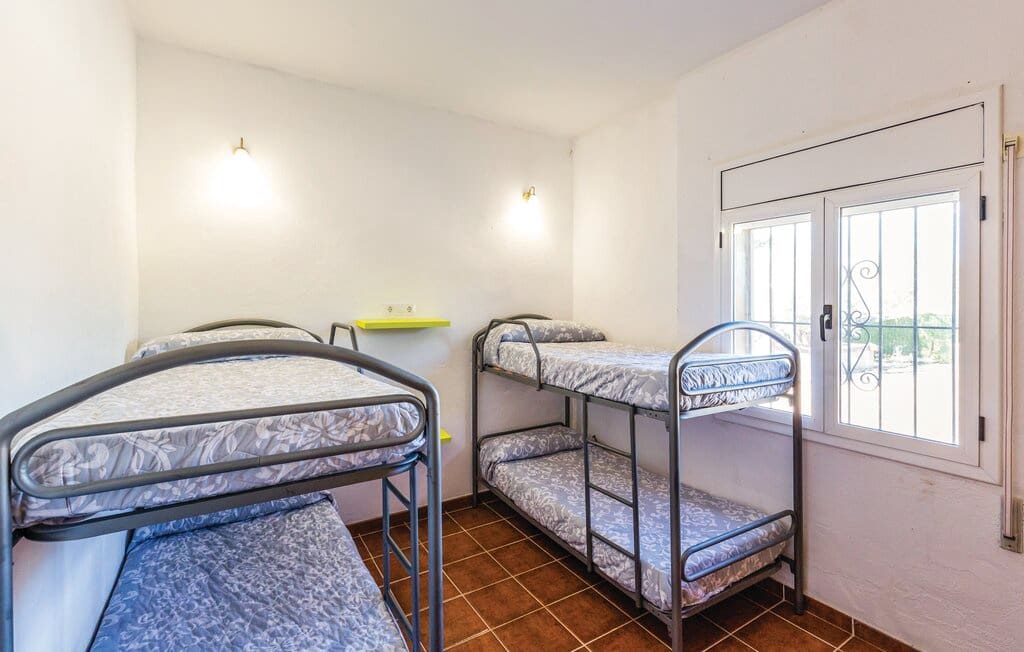 5 soveværelse Finca/Landehus til salg i L'Ametlla de Mar med swimmingpool garage - € 550.000 (Ref: 9541949)