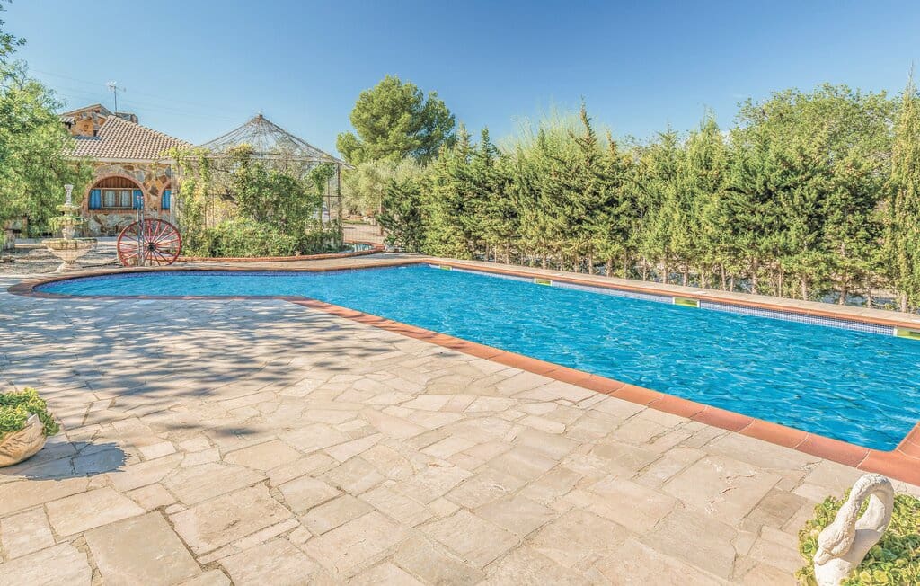 5 soveværelse Finca/Landehus til salg i L'Ametlla de Mar med swimmingpool garage - € 550.000 (Ref: 9541949)