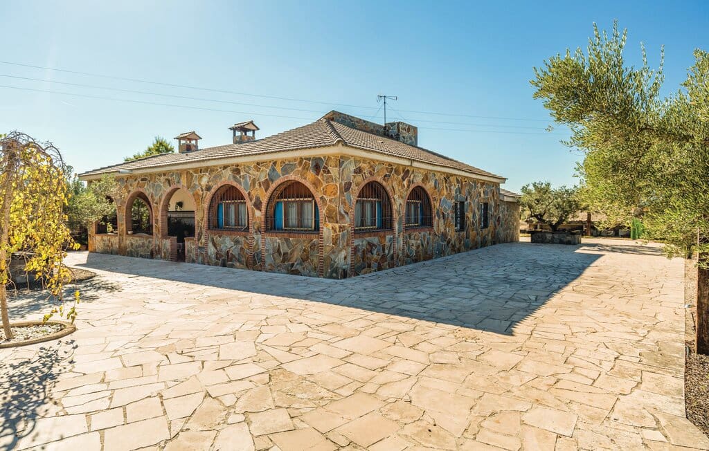 5 soveværelse Finca/Landehus til salg i L'Ametlla de Mar med swimmingpool garage - € 550.000 (Ref: 9541949)