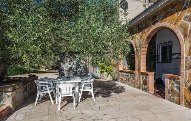 5 soveværelse Finca/Landehus til salg i L'Ametlla de Mar med swimmingpool garage - € 550.000 (Ref: 9541949)