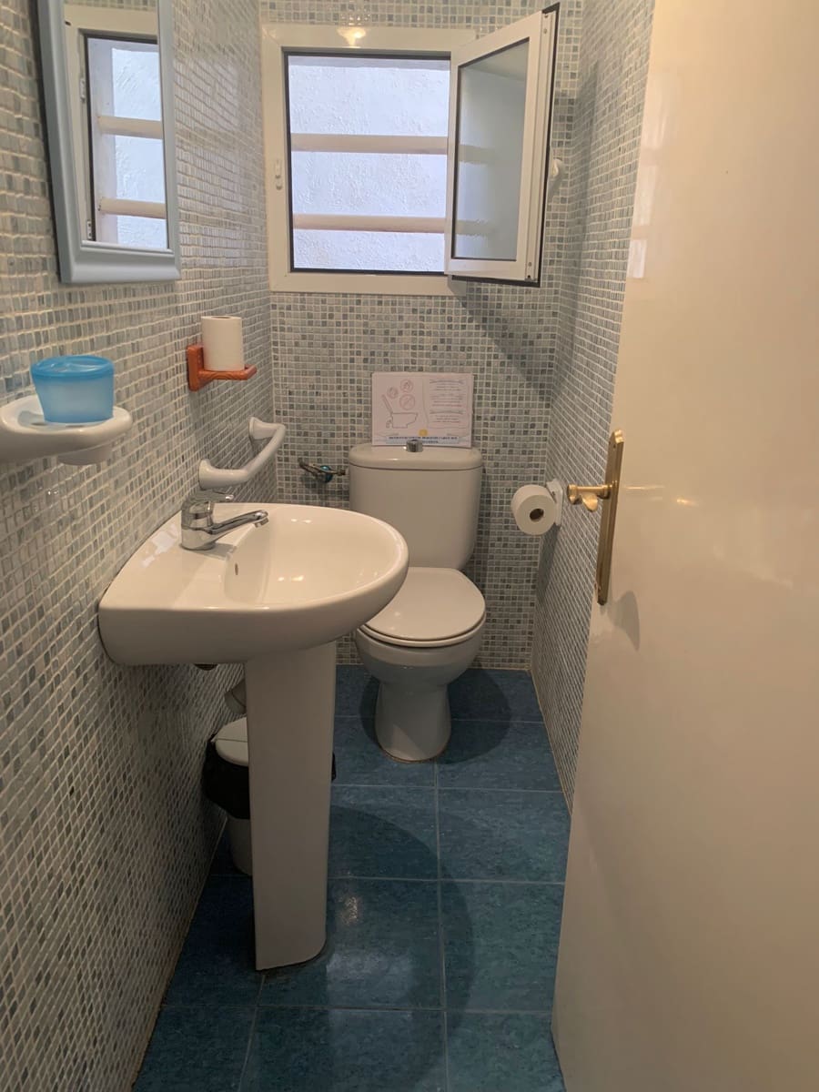 7 sypialnia Willa na sprzedaż w L'Ametlla de Mar z basenem garażem - 299 000 € (Ref: 9634705)