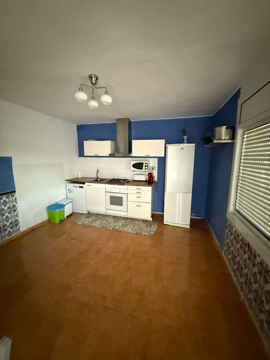 7 sypialnia Willa na sprzedaż w L'Ametlla de Mar z basenem garażem - 299 000 € (Ref: 9634705)