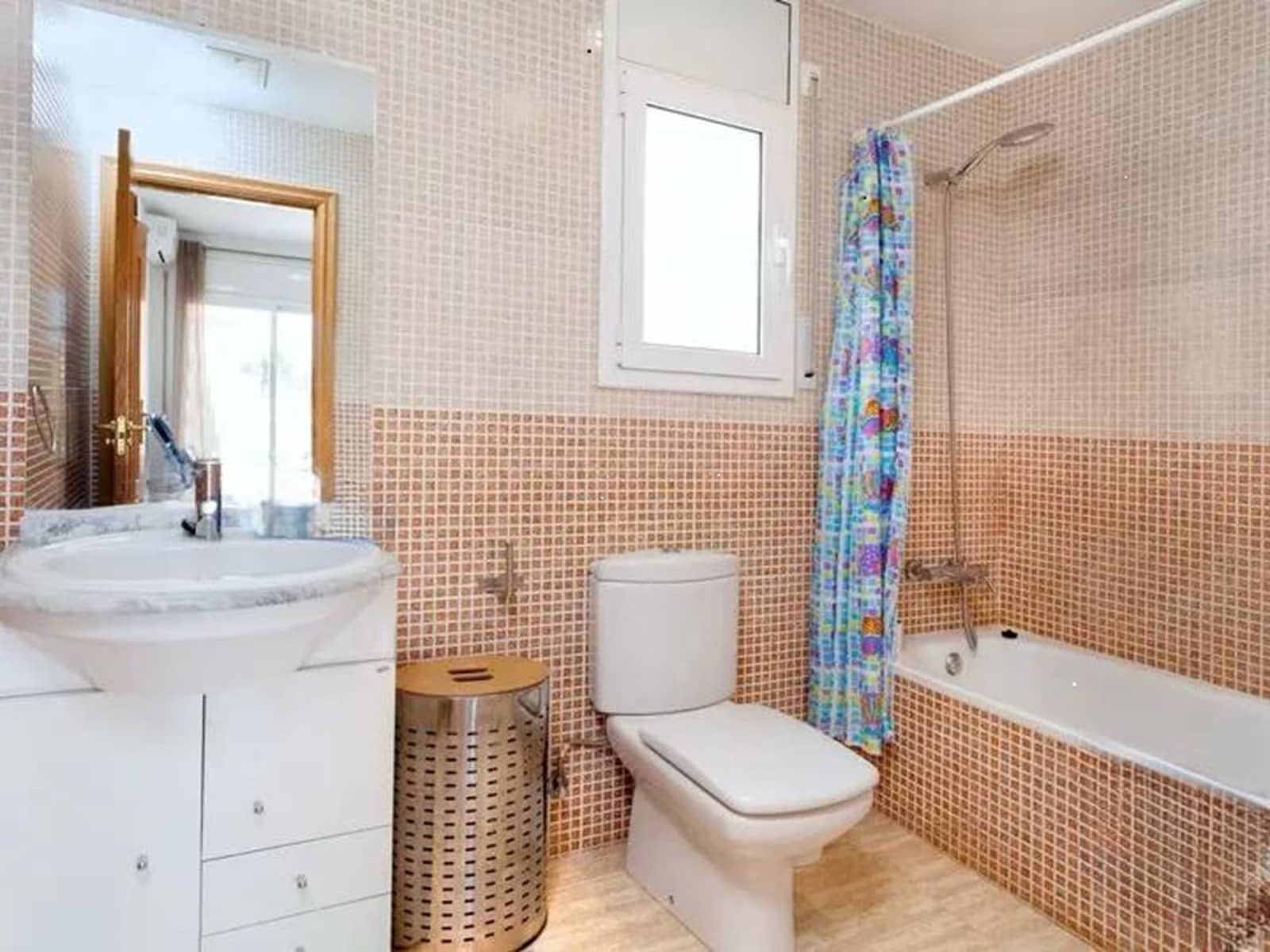 4 camera da letto Villa da affitare come casa vacanza in L'Ametlla de Mar con piscina - 1.008 € (Rif: 9691587)