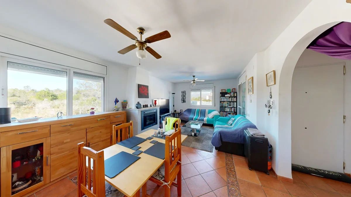 Adosado de 4 habitaciones en L'Ametlla de Mar en venta con piscina garaje - 265.000 € (Ref: 9805264)