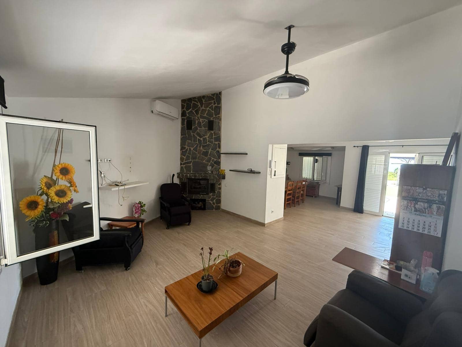 3 soverom Villa til salgs i Calafat med svømmebasseng garasje - € 610 000 (Ref: 9847804)