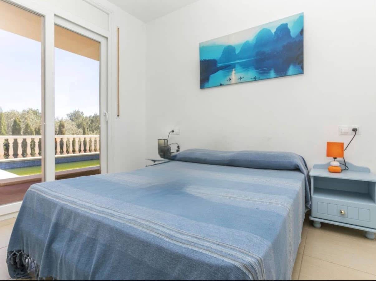 4 bedroom Villa for sale in L'Ametlla de Mar with pool - € 390,000 (Ref: 9946773)