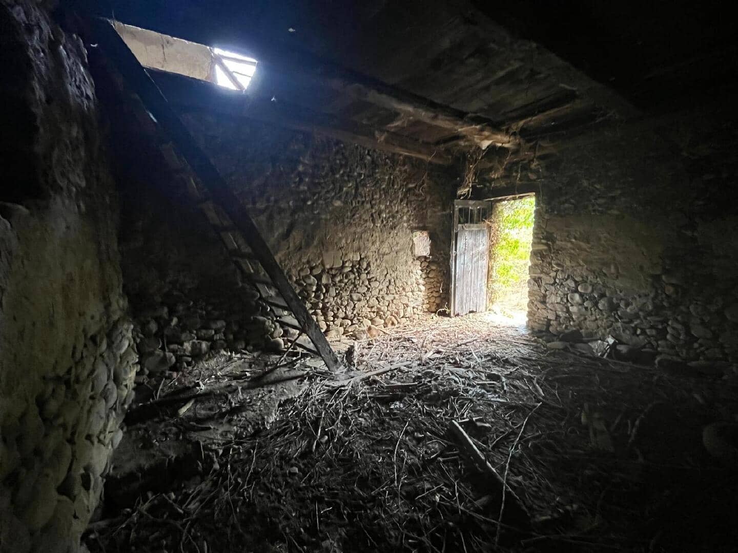 6 bedroom Townhouse for sale in Carracedelo - € 13,000 (Ref: 9362734)