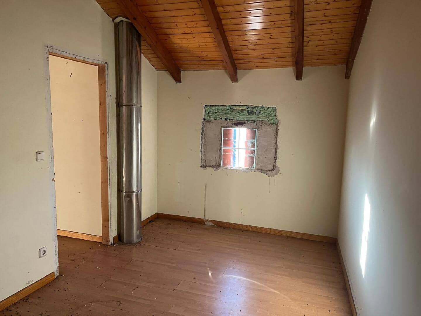 1 soverom Trehus til salgs i Congosto - € 33 000 (Ref: 9362735)