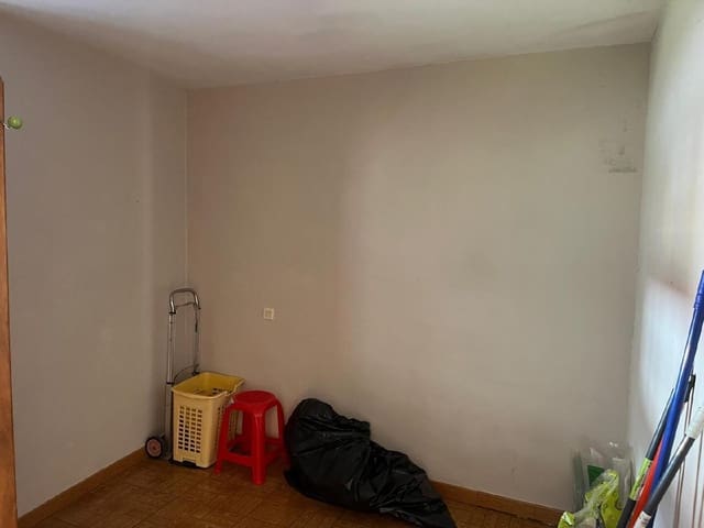 2 bedroom Townhouse for sale in Igüeña - € 45,000 (Ref: 9362736)