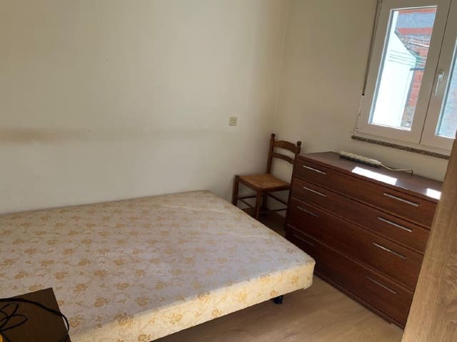 2 bedroom Townhouse for sale in Igüeña - € 45,000 (Ref: 9362736)