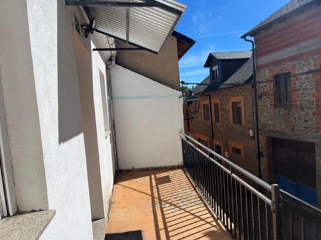 2 bedroom Townhouse for sale in Igüeña - € 45,000 (Ref: 9362736)