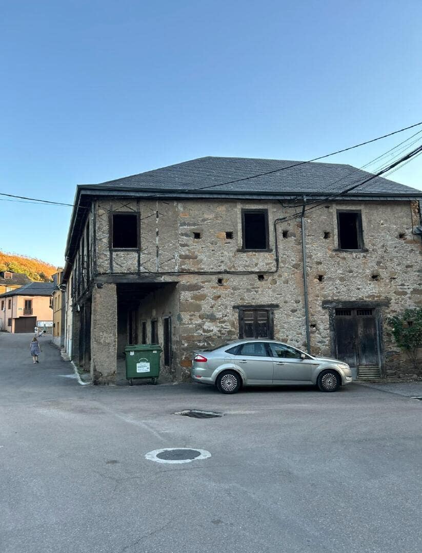 9 chambre Maison de Ville à vendre à Folgoso de la Ribera - 28 000 € (Ref: 9362737)