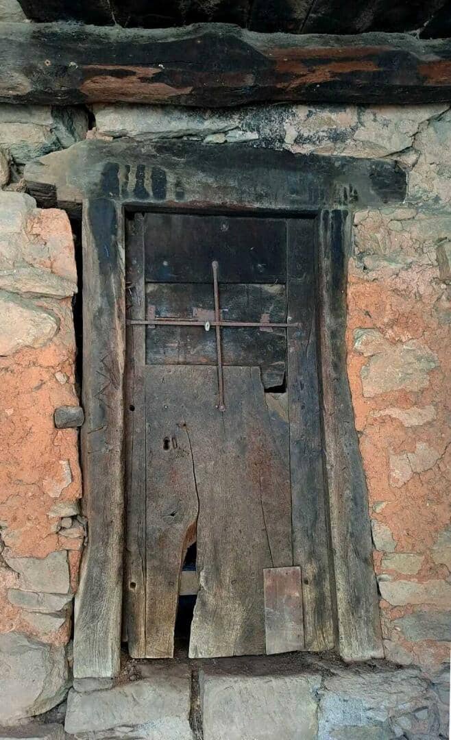 Dom na sprzedaż w Bembibre - 6 000 € (Ref: 9362739)