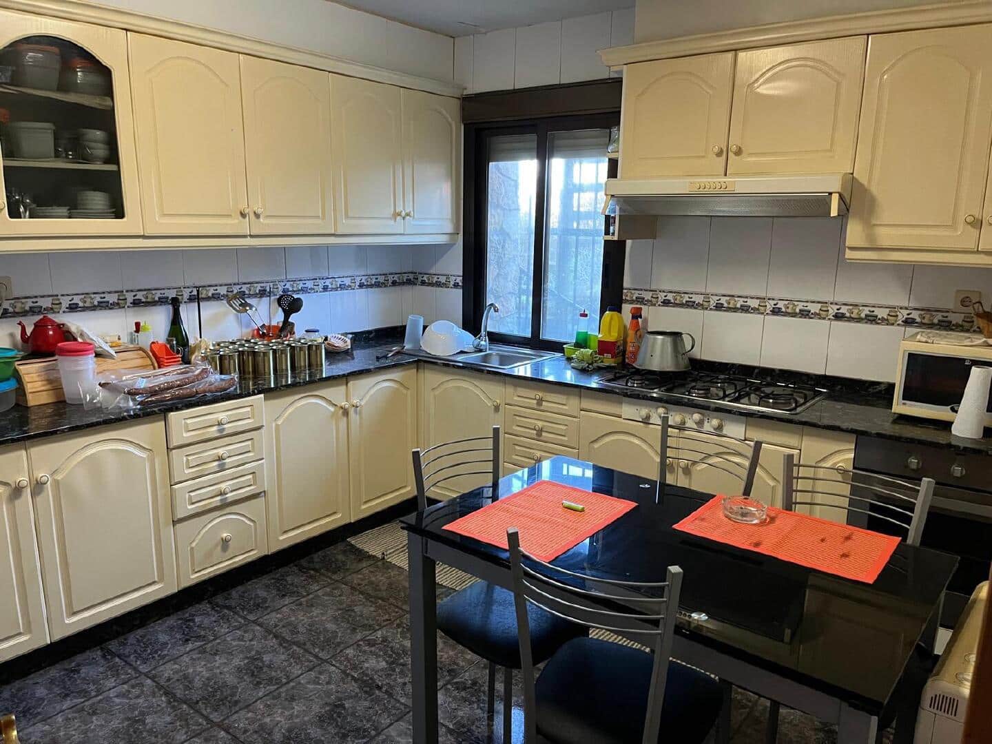 3 soverom Hus til salgs i Torre del Bierzo - € 200 000 (Ref: 9362740)