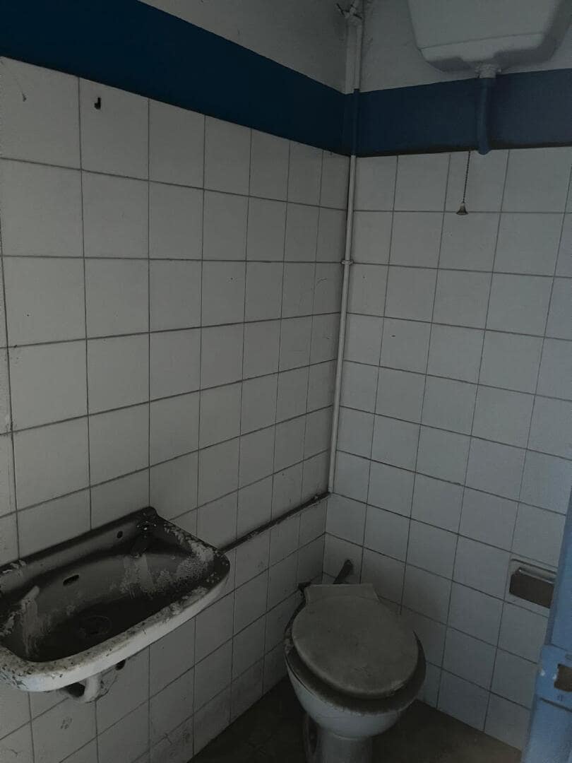 5 slaapkamer Huis te koop in Torre del Bierzo - € 19.900 (Ref: 9362743)