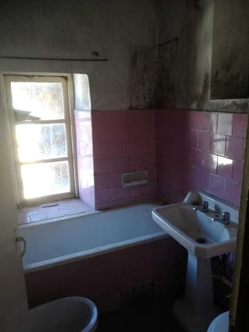 5 camera da letto Casa in vendita in Torre del Bierzo - 19.900 € (Rif: 9362743)