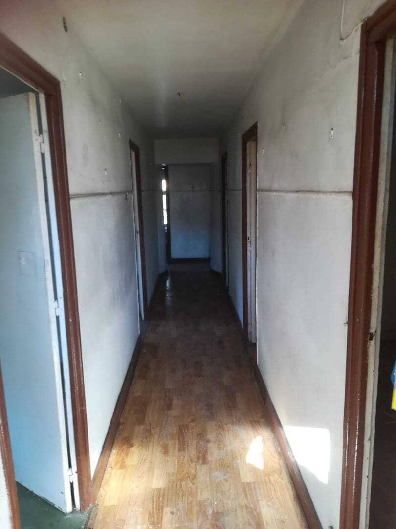 5 slaapkamer Huis te koop in Torre del Bierzo - € 19.900 (Ref: 9362743)
