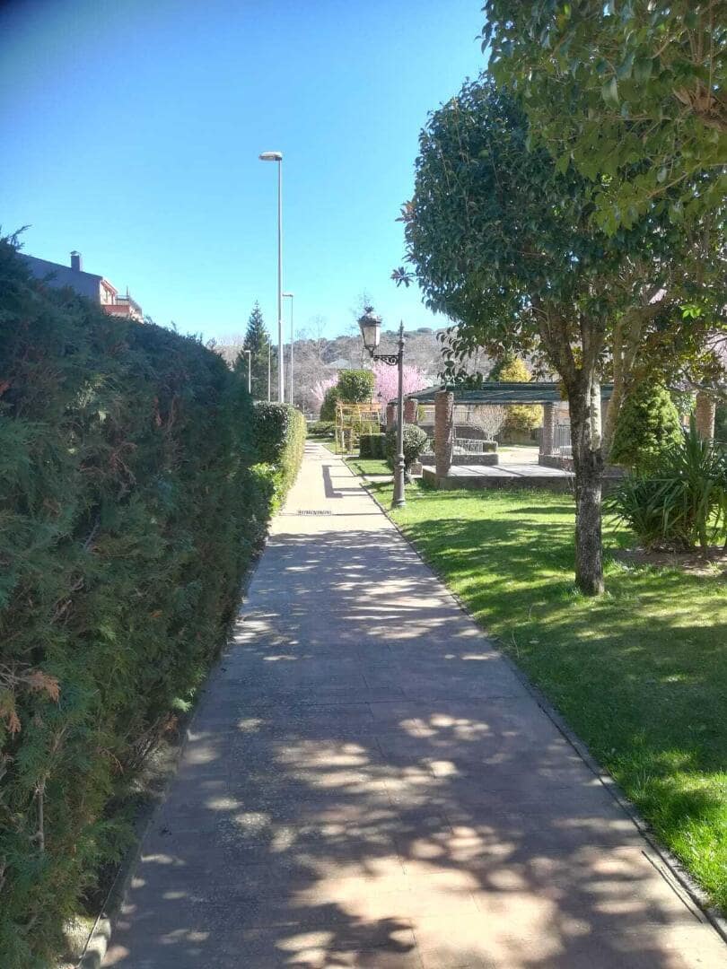 5 slaapkamer Huis te koop in Torre del Bierzo - € 19.900 (Ref: 9362743)