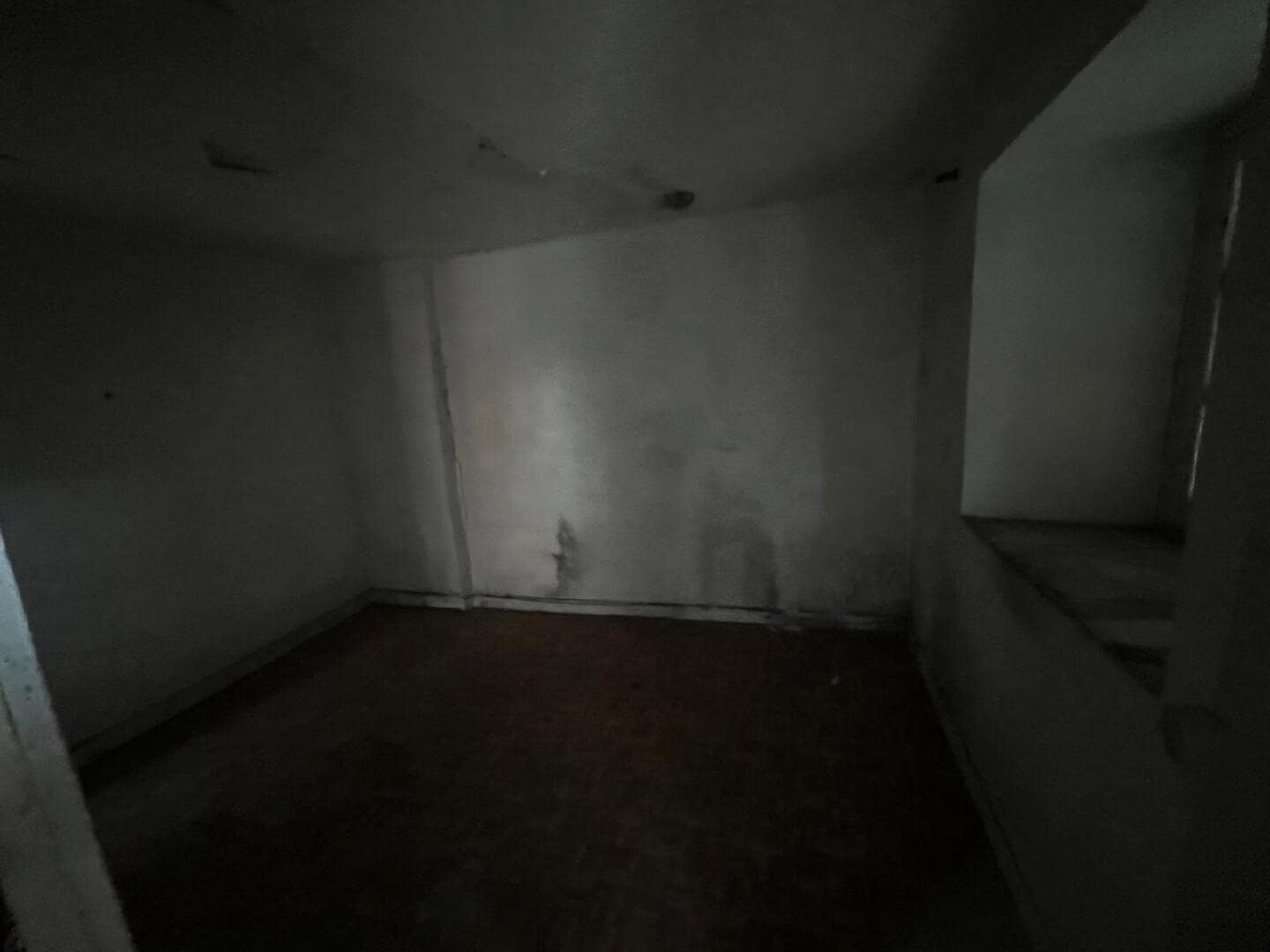 5 slaapkamer Huis te koop in Torre del Bierzo - € 19.900 (Ref: 9362743)