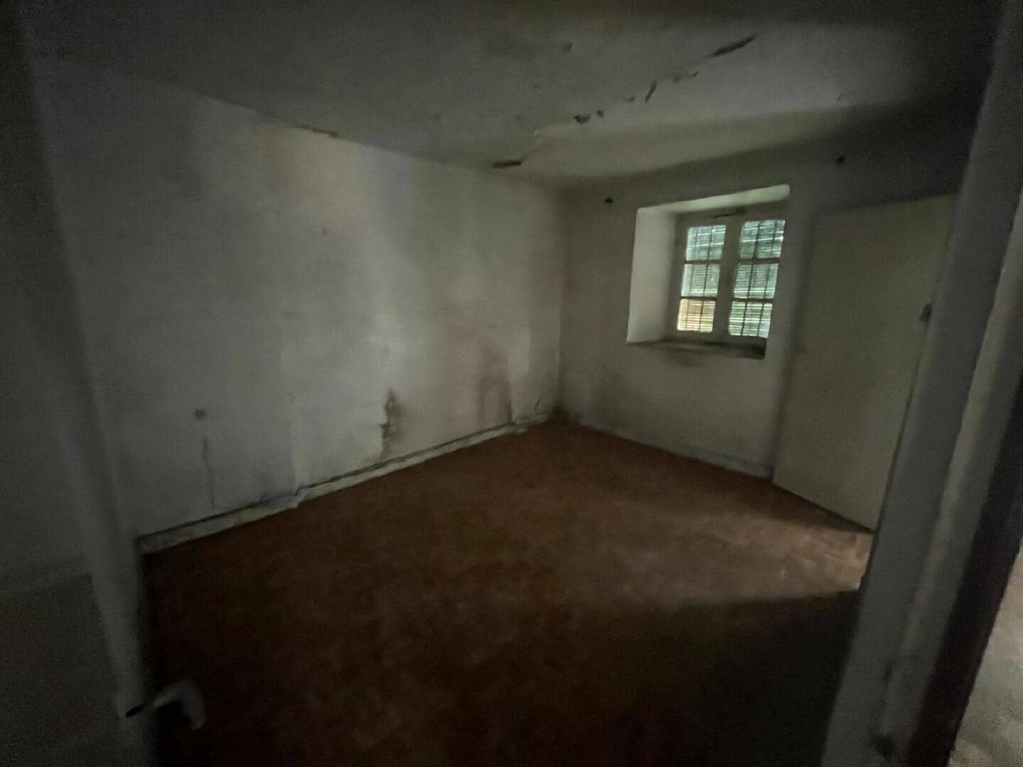 5 slaapkamer Huis te koop in Torre del Bierzo - € 19.900 (Ref: 9362743)