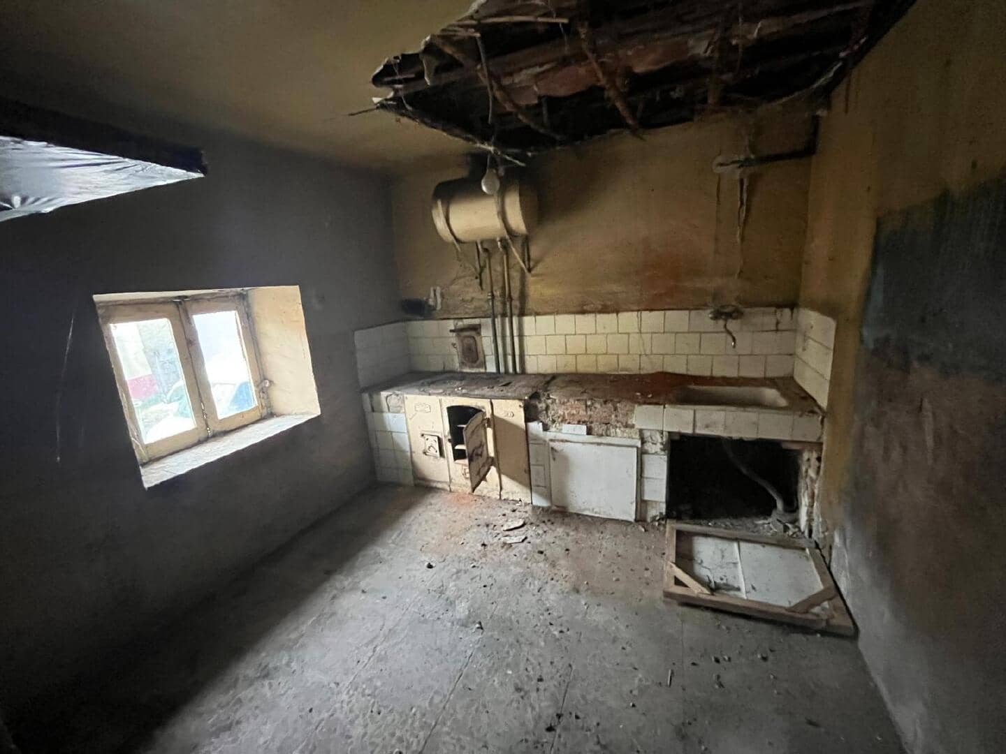 5 slaapkamer Huis te koop in Torre del Bierzo - € 19.900 (Ref: 9362743)