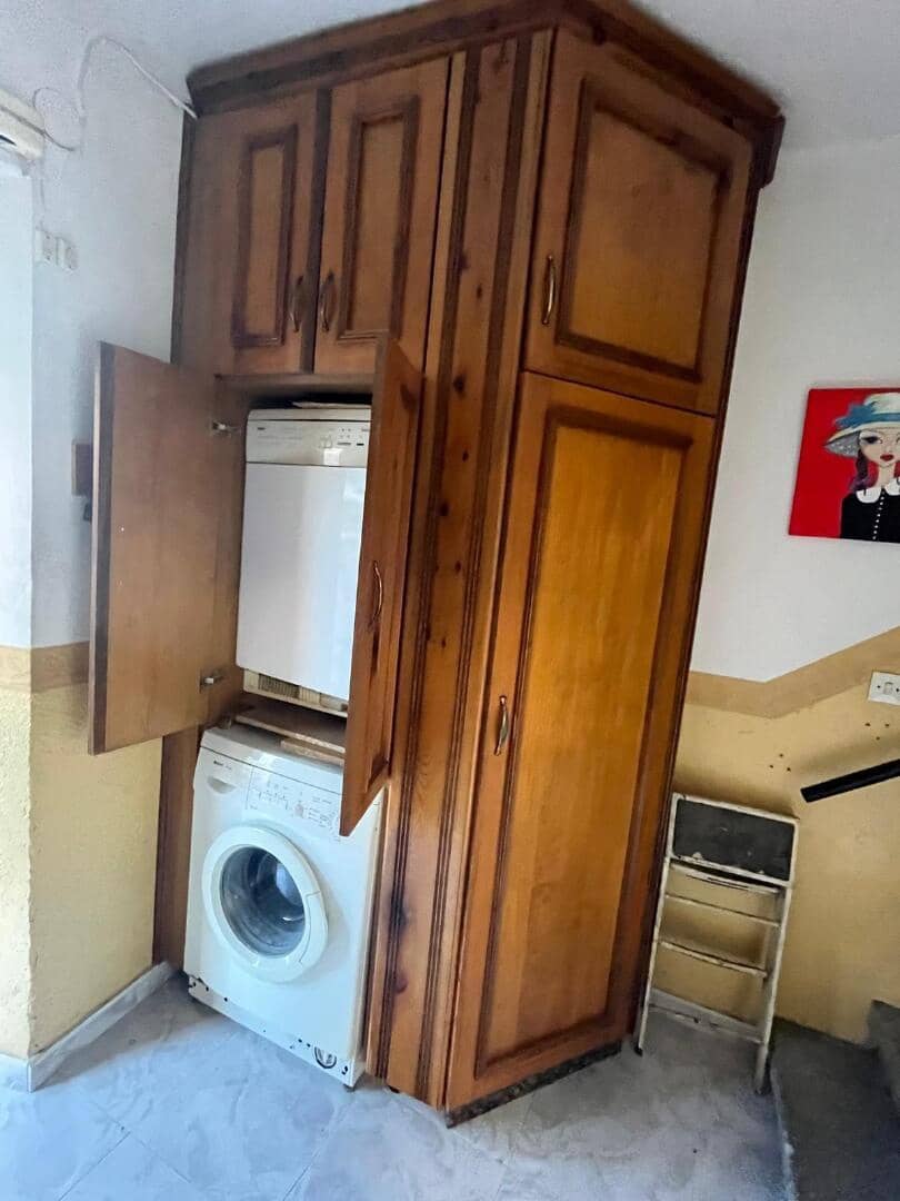 4 slaapkamer Huis te koop in Bembibre - € 43.000 (Ref: 9362745)
