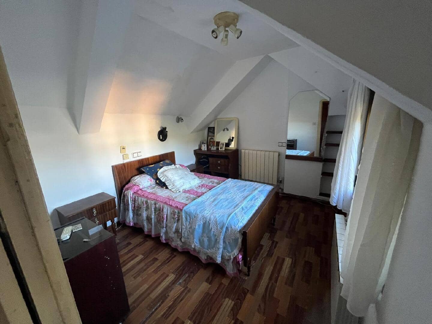 4 slaapkamer Huis te koop in Bembibre - € 43.000 (Ref: 9362745)