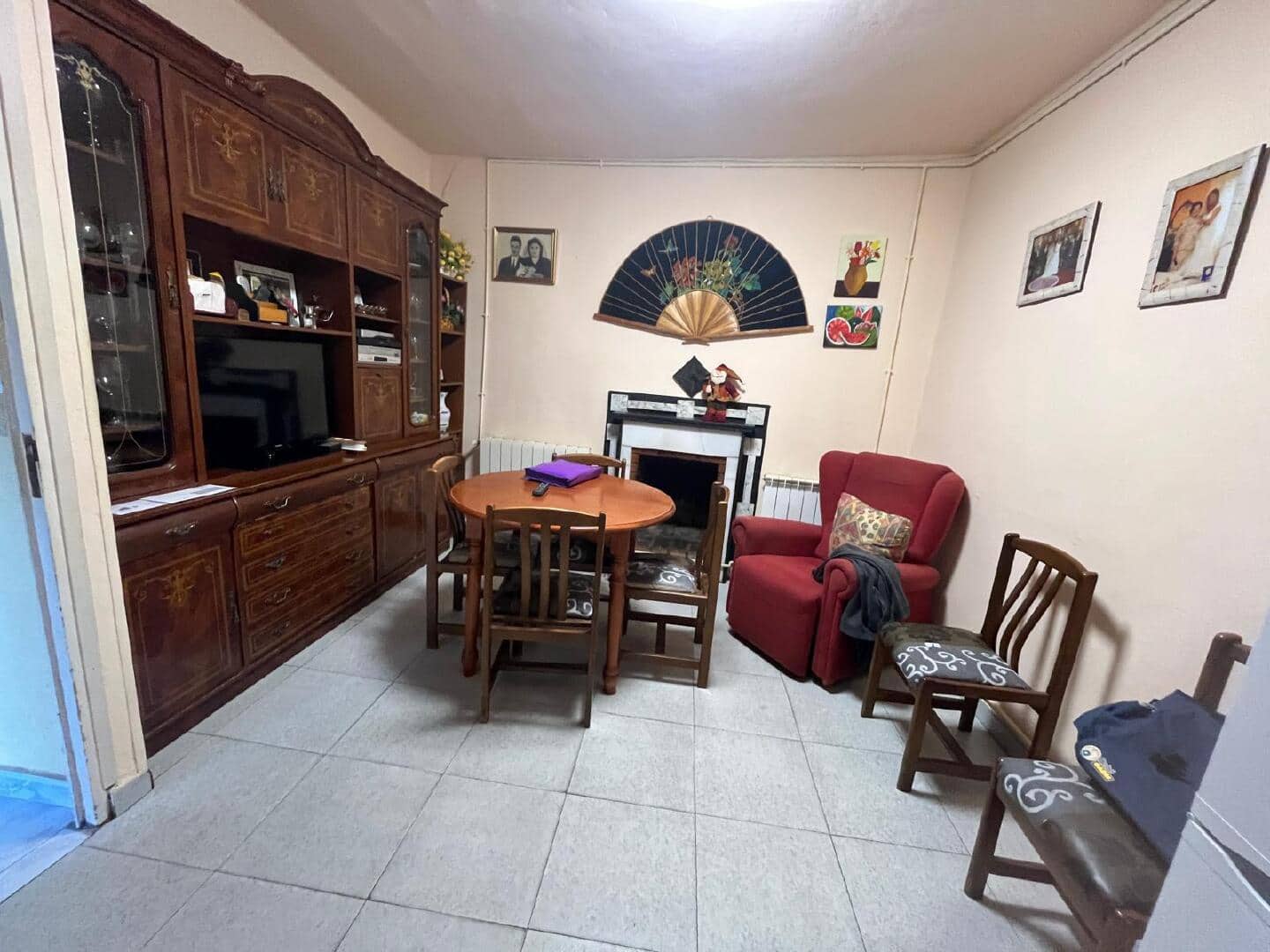 4 slaapkamer Huis te koop in Bembibre - € 43.000 (Ref: 9362745)