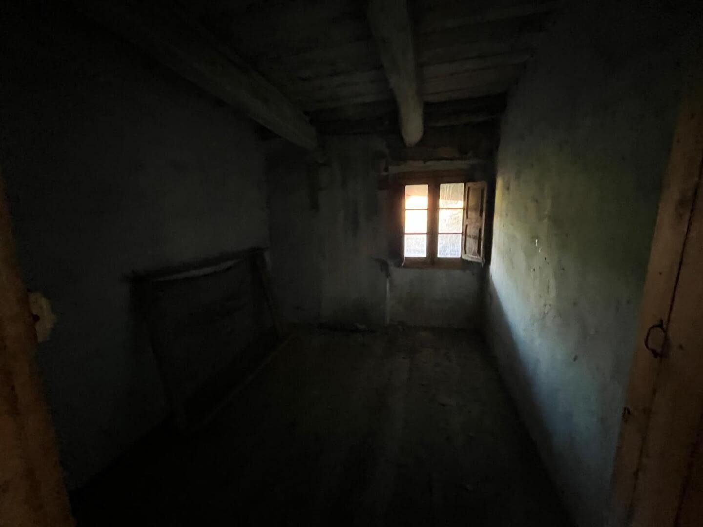 5 bedroom Townhouse for sale in Bembibre - € 30,000 (Ref: 9362746)