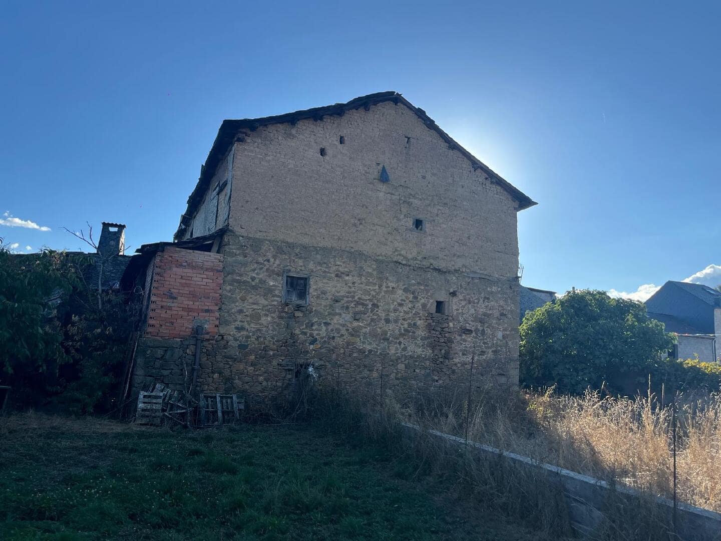 5 bedroom Townhouse for sale in Bembibre - € 30,000 (Ref: 9362746)