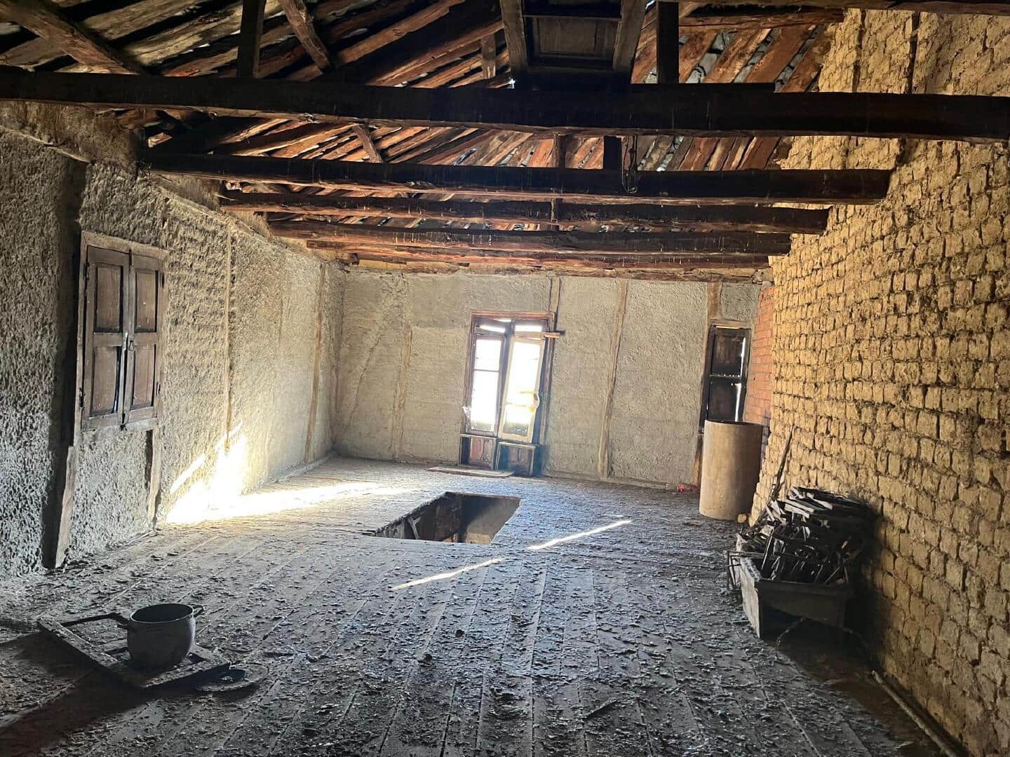 5 bedroom Townhouse for sale in Bembibre - € 30,000 (Ref: 9362746)