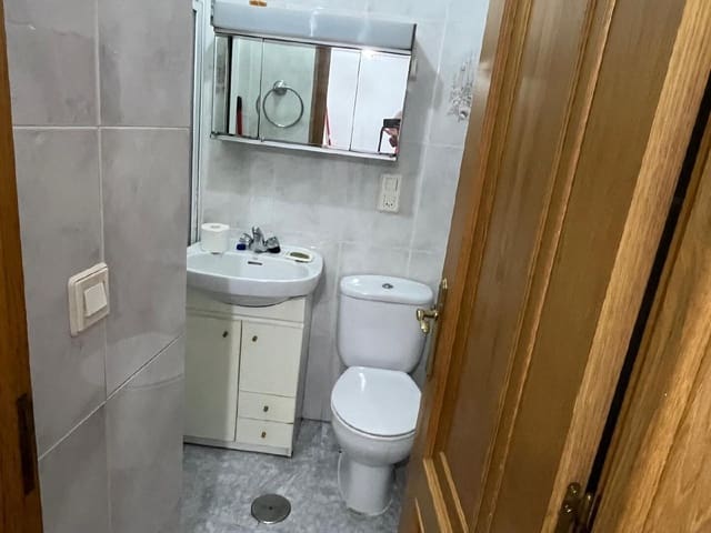 4 bedroom Townhouse for sale in Castropodame - € 64,500 (Ref: 9362748)