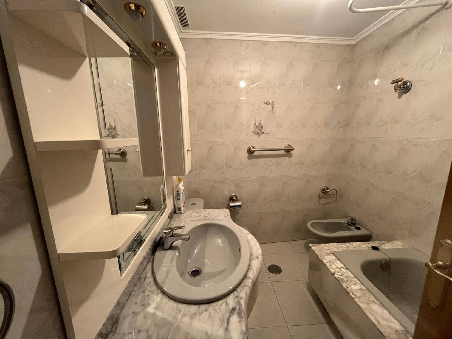 4 soveværelse Byhus til salg i Castropodame - € 64.500 (Ref: 9362748)