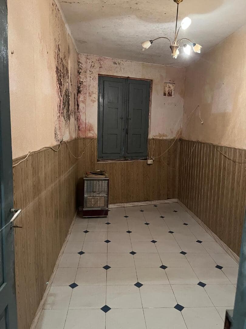 20 makuuhuone Omakotitalo myytävänä paikassa Castropodame - 35 000 € (Ref: 9362749)