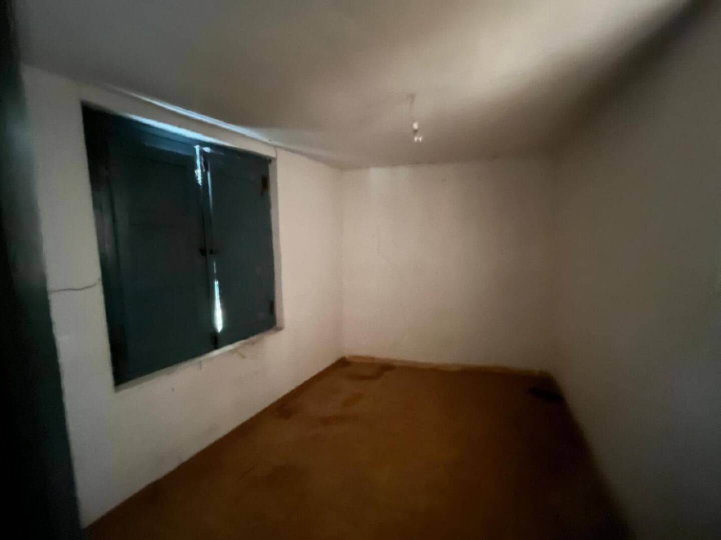 20 makuuhuone Omakotitalo myytävänä paikassa Castropodame - 35 000 € (Ref: 9362749)