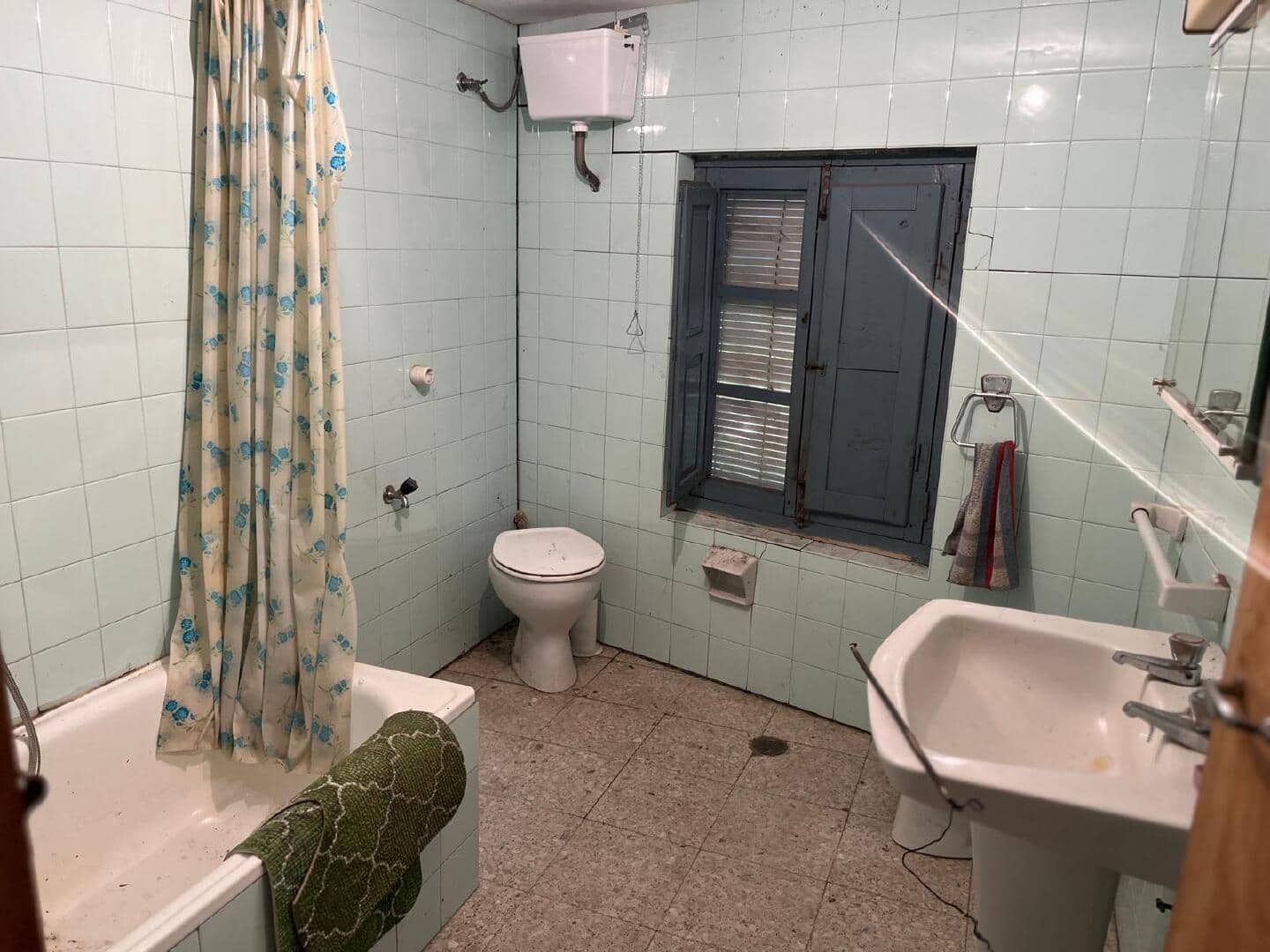 20 makuuhuone Omakotitalo myytävänä paikassa Castropodame - 35 000 € (Ref: 9362749)