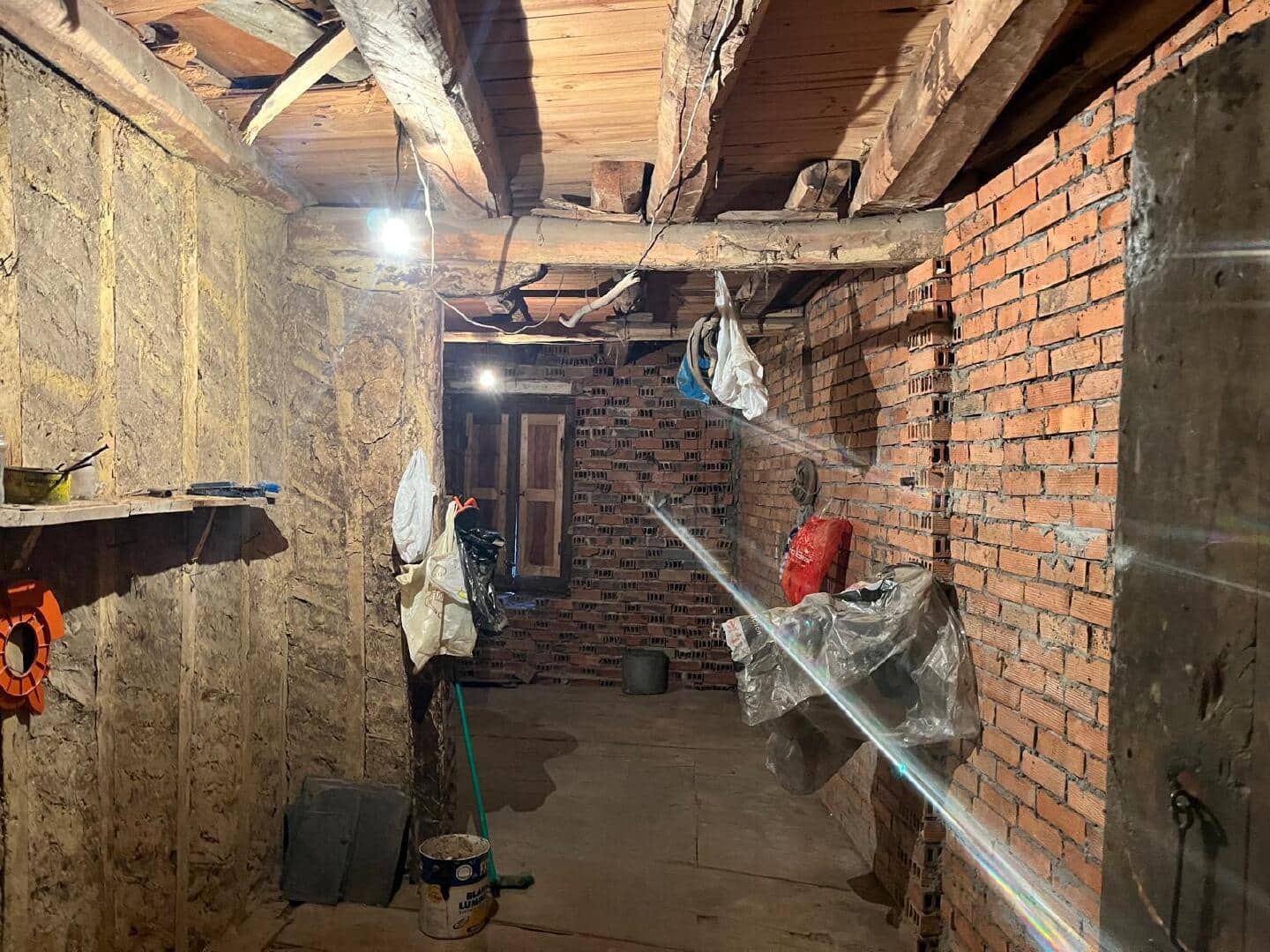 20 makuuhuone Omakotitalo myytävänä paikassa Castropodame - 35 000 € (Ref: 9362749)