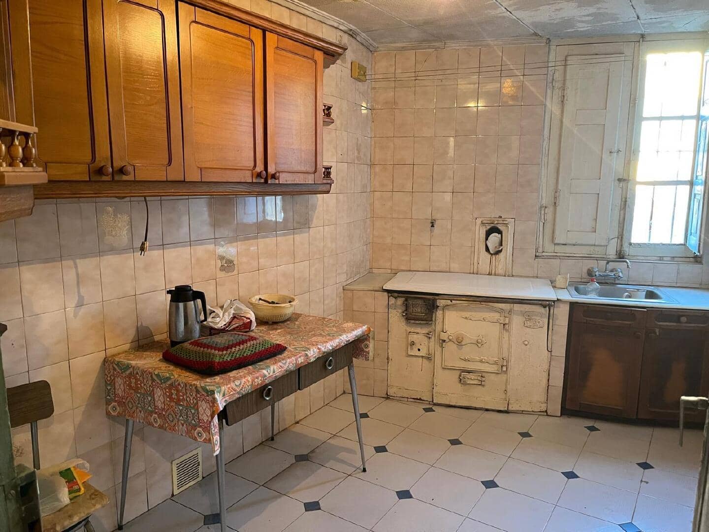 20 makuuhuone Omakotitalo myytävänä paikassa Castropodame - 35 000 € (Ref: 9362749)