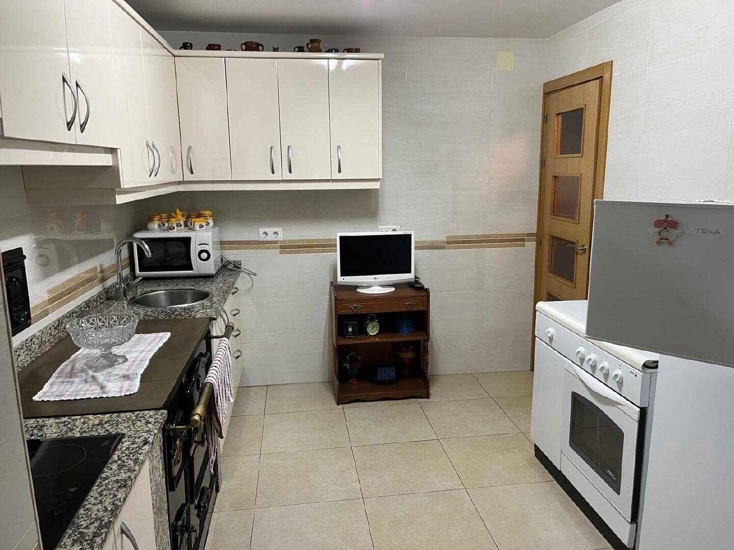 3 makuuhuone Omakotitalo myytävänä paikassa Castropodame - 125 000 € (Ref: 9362750)