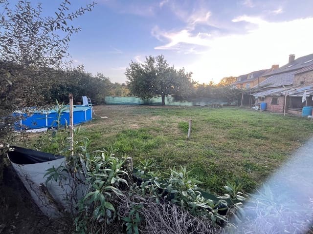 4 bedroom Townhouse for sale in Castropodame - € 89,000 (Ref: 9362751)