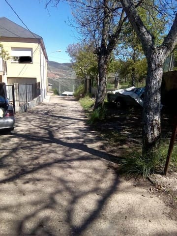 6 soverom Hus til salgs i Torre del Bierzo - € 80 000 (Ref: 9362752)