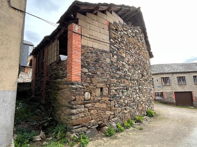 Casa em Banda para venda em Igüeña - 8 000 € (Ref: 9362755)