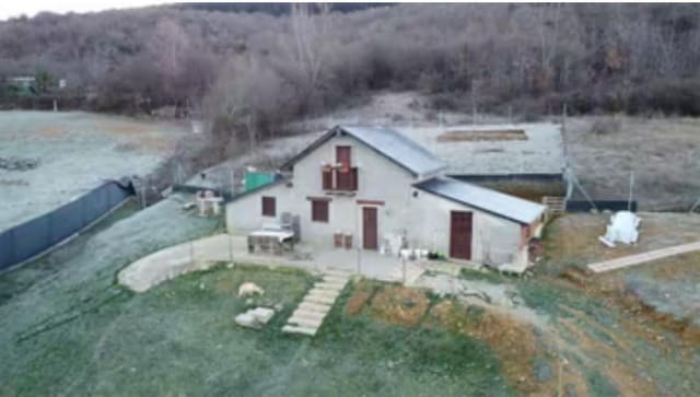 1 bedroom Finca/Country House for sale in Torre del Bierzo - € 50,000 (Ref: 9362758)