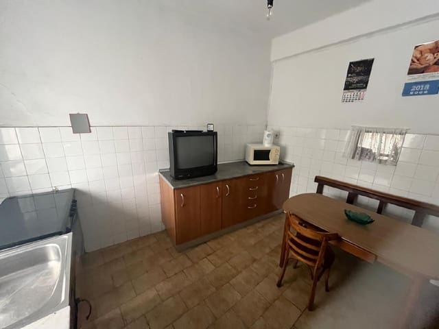 8 quarto Casa em Banda para venda em Noceda del Bierzo - 48 000 € (Ref: 9362760)