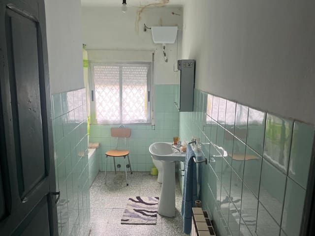 8 quarto Casa em Banda para venda em Noceda del Bierzo - 48 000 € (Ref: 9362760)