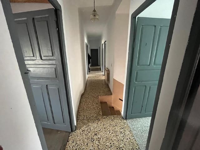 8 quarto Casa em Banda para venda em Noceda del Bierzo - 48 000 € (Ref: 9362760)