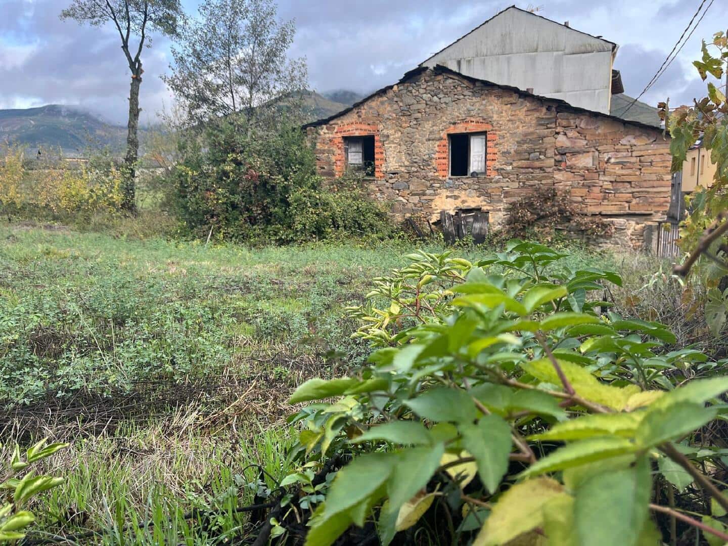 3 chambre Maison de Ville à vendre à Noceda del Bierzo - 13 000 € (Ref: 9362761)