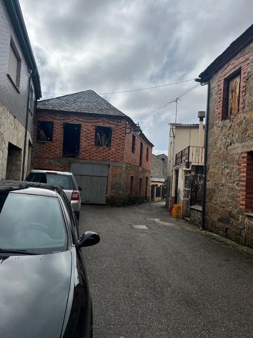 Huis te koop in Folgoso de la Ribera - € 15.000 (Ref: 9362762)