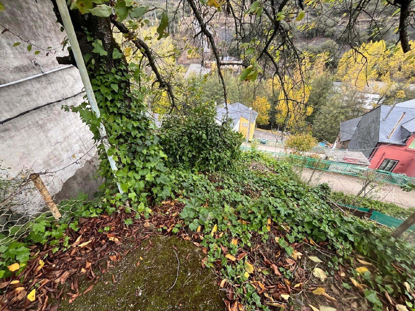 18 soveværelse Lejlighed til salg i Torre del Bierzo - € 25.000 (Ref: 9362763)