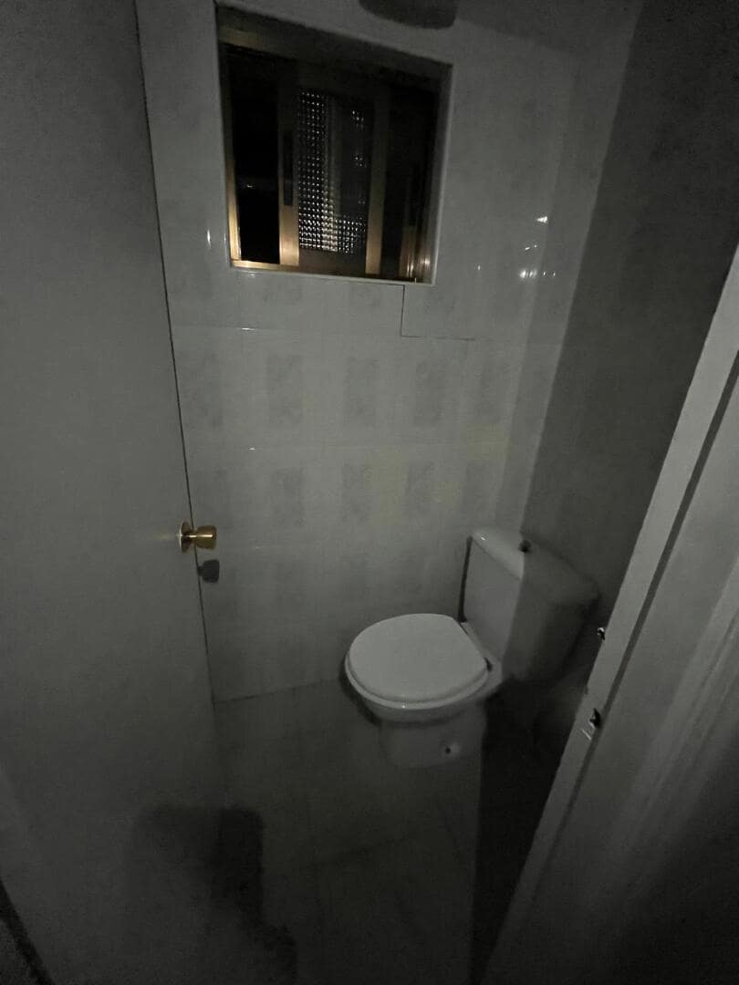 Commercieel te huur in Bembibre - € 1.200 (Ref: 9366902)